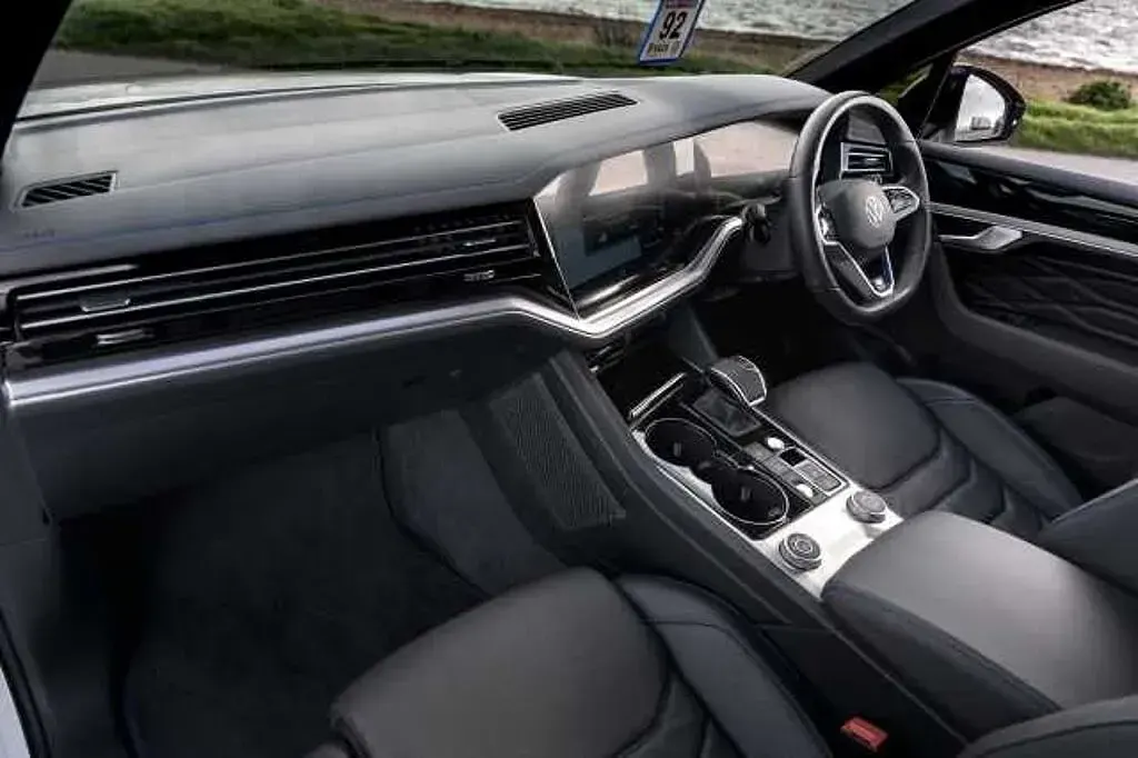 Używany VW Touareg 462 KM (339 kW) 2023 SUV
