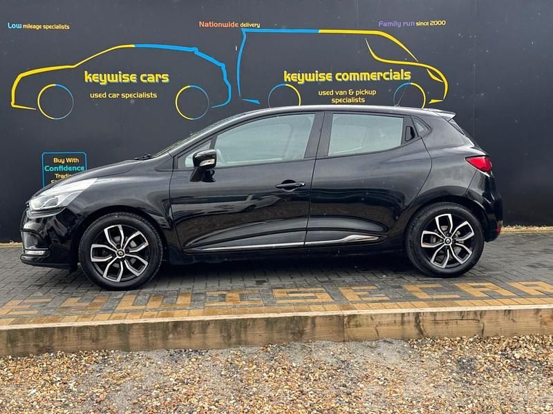 Gebraucht Renault Clio V Play 2026 Schwarz