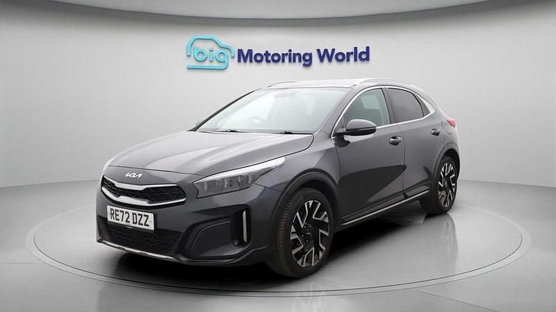 Used Kia XCeed 158 HP (116 kW) 2022 Grey SUV