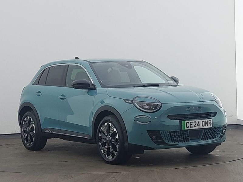 Blue Used 2024 Fiat 600 La Prima Hatchback | £23,998 (Fair price) - Image 1/4