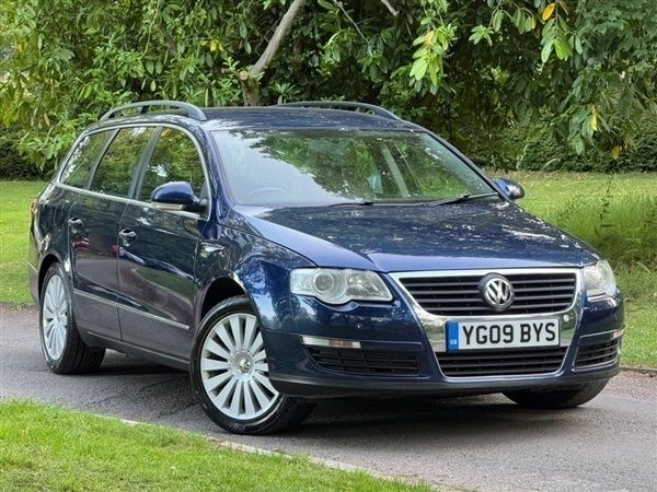 Blue Used 2009 VW Passat Highline Estate | £2,495 (Fair price) - Image 1/1