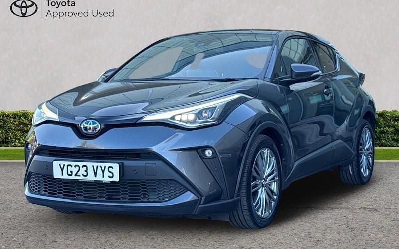 Second-hand Toyota C-HR 122 CP (89 kW) 2023 Gri SUV