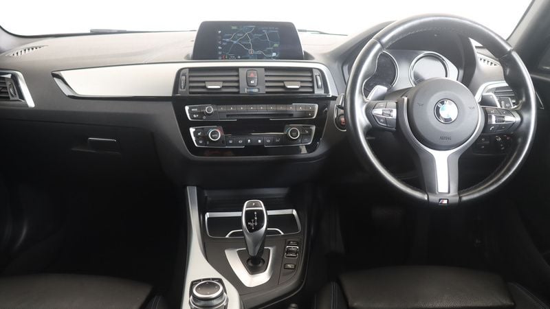 Used BMW 120 M Sport 190 HP (139 kW) 2019 Blue Hatchback