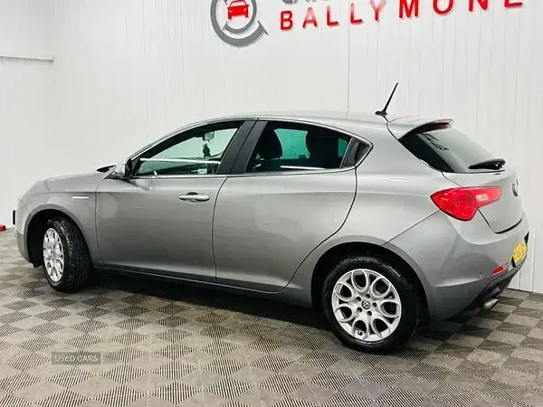 Used Alfa Romeo Giulietta Super 150 HP (110 kW) 2017 Grey Hatchback