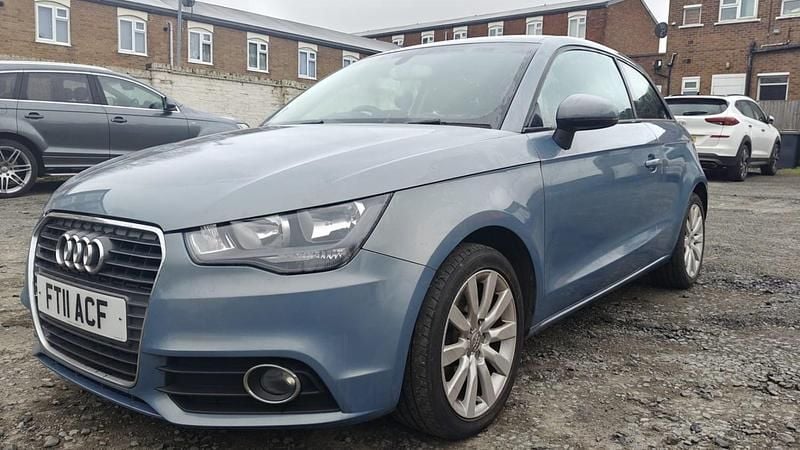 Used Audi A1 Sport 122 HP (89 kW) 2011 Blue Hatchback