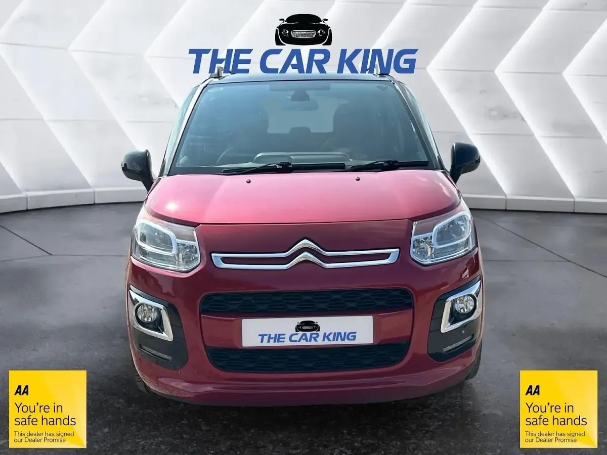 Used Citroën C3 Picasso Platinum 2016 Red MPV