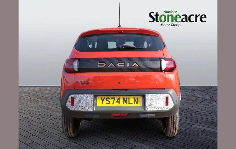 Used Dacia Spring Extreme 47 kW (65 HP) 2024 Red Hatchback