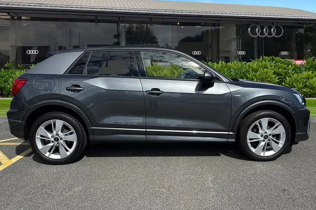 Used Audi Q2 S-Line 150 HP (110 kW) 2024 Grey SUV