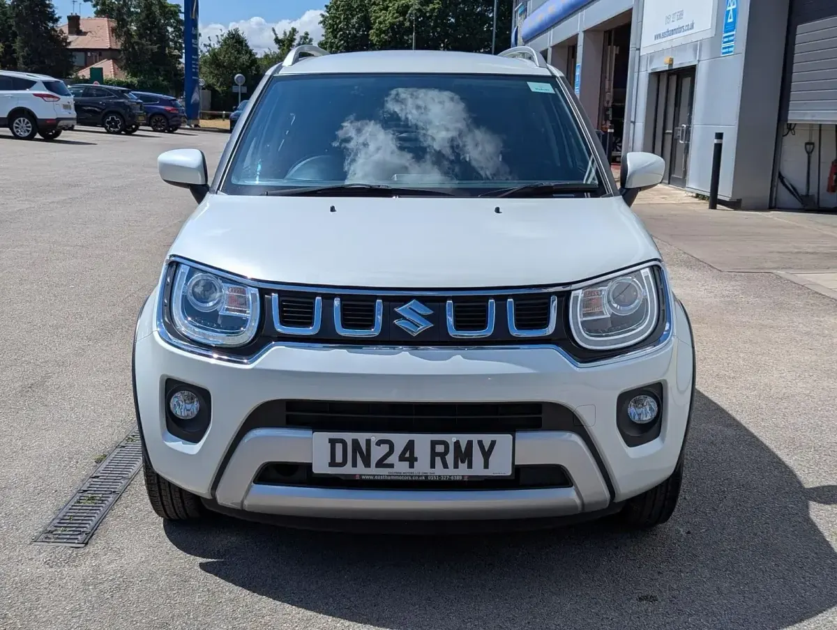 Used Suzuki Ignis SZ-T 83 HP (61 kW) 2024 White SUV