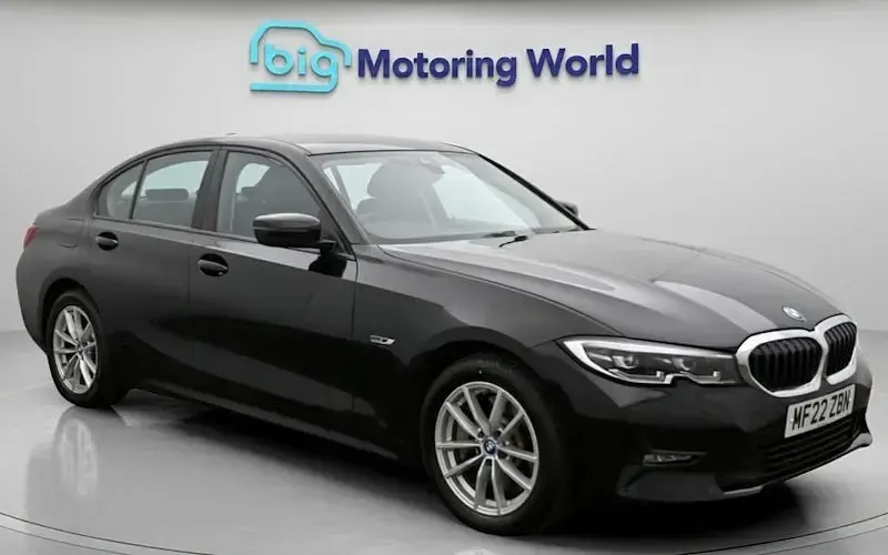 Used BMW 330e 292 HP (214 kW) 2022 Sedan