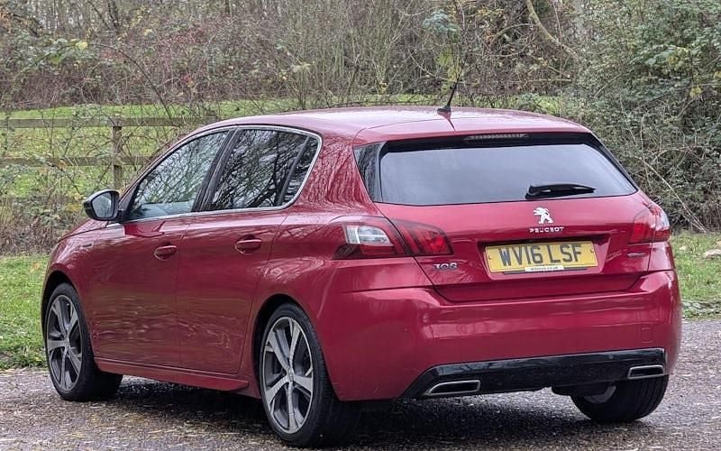 Used Peugeot 308 GT-line 131 HP (96 kW) 2016 Hatchback