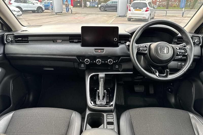 Used Honda HR-V Advance 131 HP (96 kW) 2023 Beige SUV