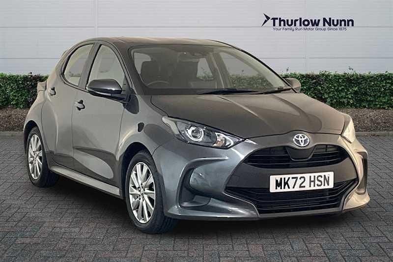 Used Toyota Yaris Hybrid 116 HP (85 kW) 2022 Grey Hatchback