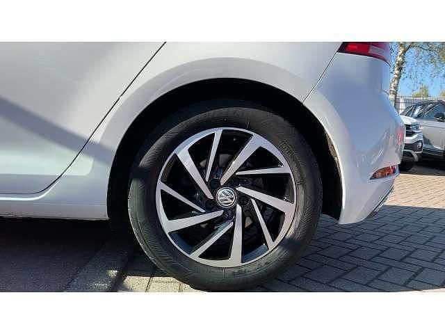 Używany VW Golf VII Edition 2020 Biały Hatchback