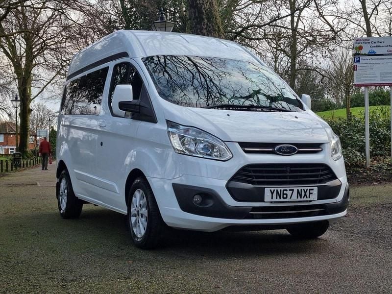 Used Ford Transit Custom Trend 130 HP (95 kW) 2017 White Estate