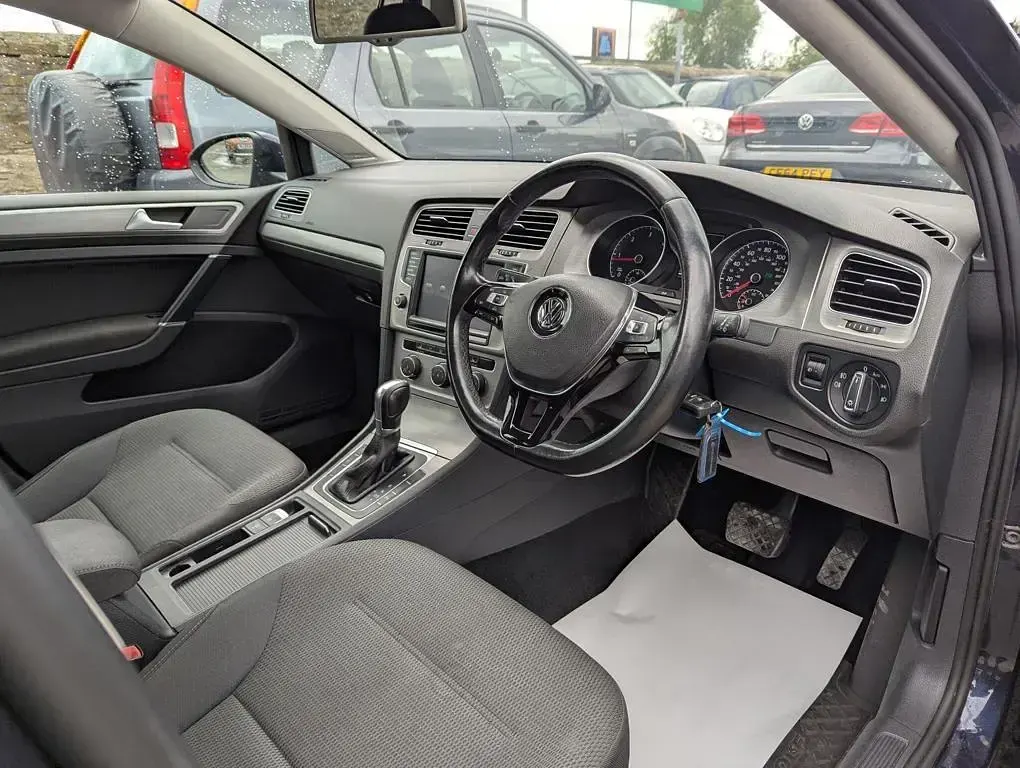 Used VW Golf VII Match 2015 Blue Hatchback