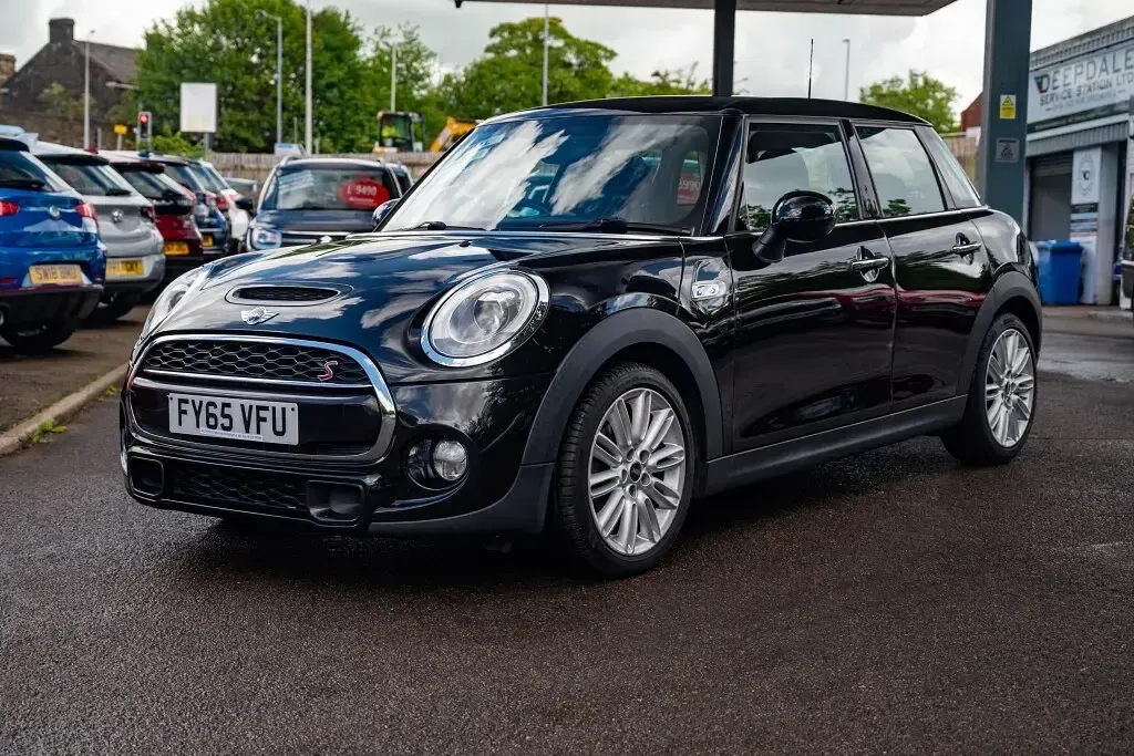 Used Mini Cooper S Hatch 189 HP (139 kW) 2016 Black Hatchback