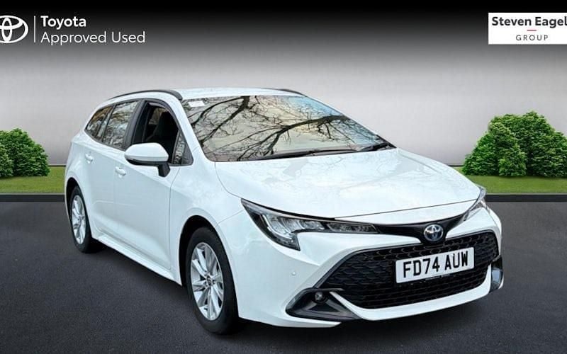 Used Toyota Corolla 140 HP (102 kW) 2025 Estate