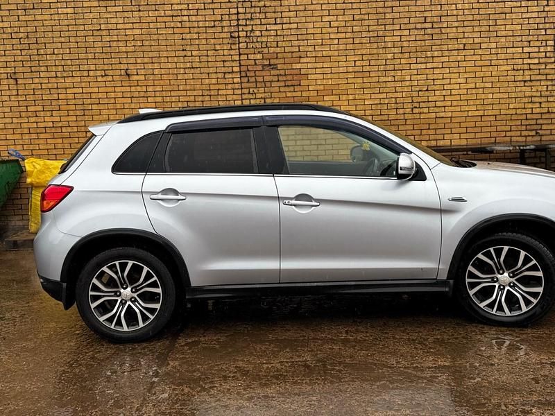 Used Mitsubishi ASX 147 HP (108 kW) 2017 Silver SUV
