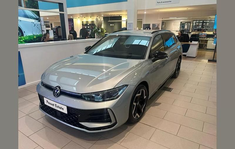 Silver New 2025 VW Passat R-line Estate | £38,999 (Fair price) - Image 1/4