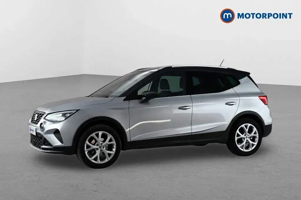 Used Seat Arona FR 110 HP (80 kW) 2023 Silver SUV