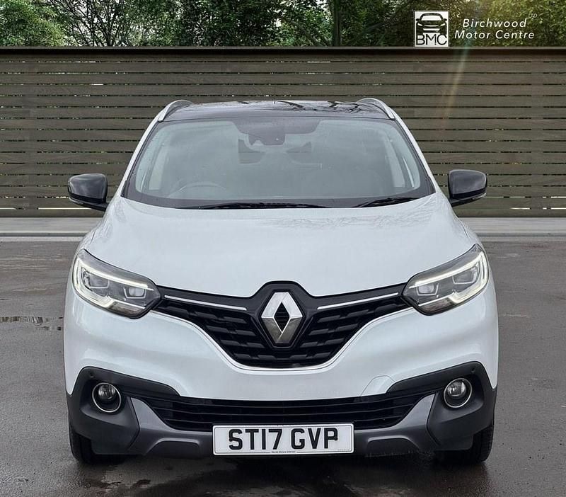 Used Renault Kadjar Signature 110 HP (80 kW) 2017 White SUV