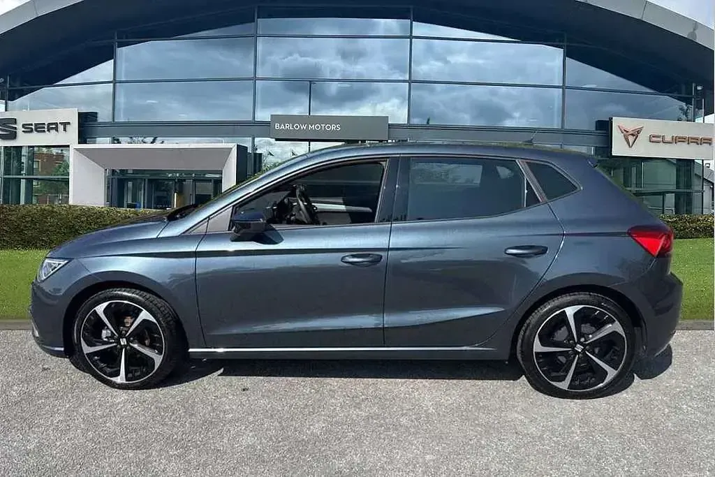 Used Seat Ibiza FR Sport 94 HP (69 kW) 2025 Grey Hatchback