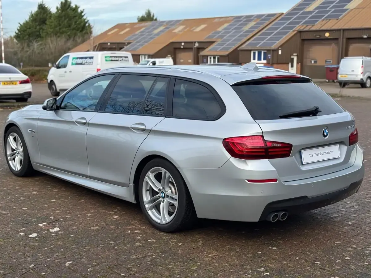 Używany BMW 520 M Sport 184 KM (135 kW) 2013 Srebrny Kombi