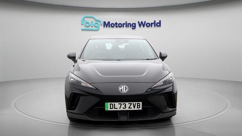 Used MG MG4 EV SE 125 kW (170 HP) 2023 Black Hatchback