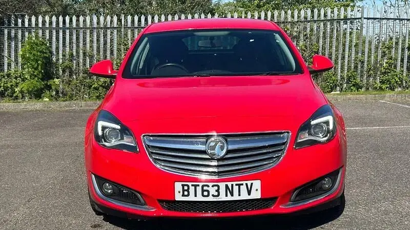 Used Vauxhall Insignia SRi 2013 Red Hatchback