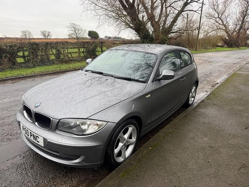 Used BMW 116 Sport Line 2011 Grey Hatchback