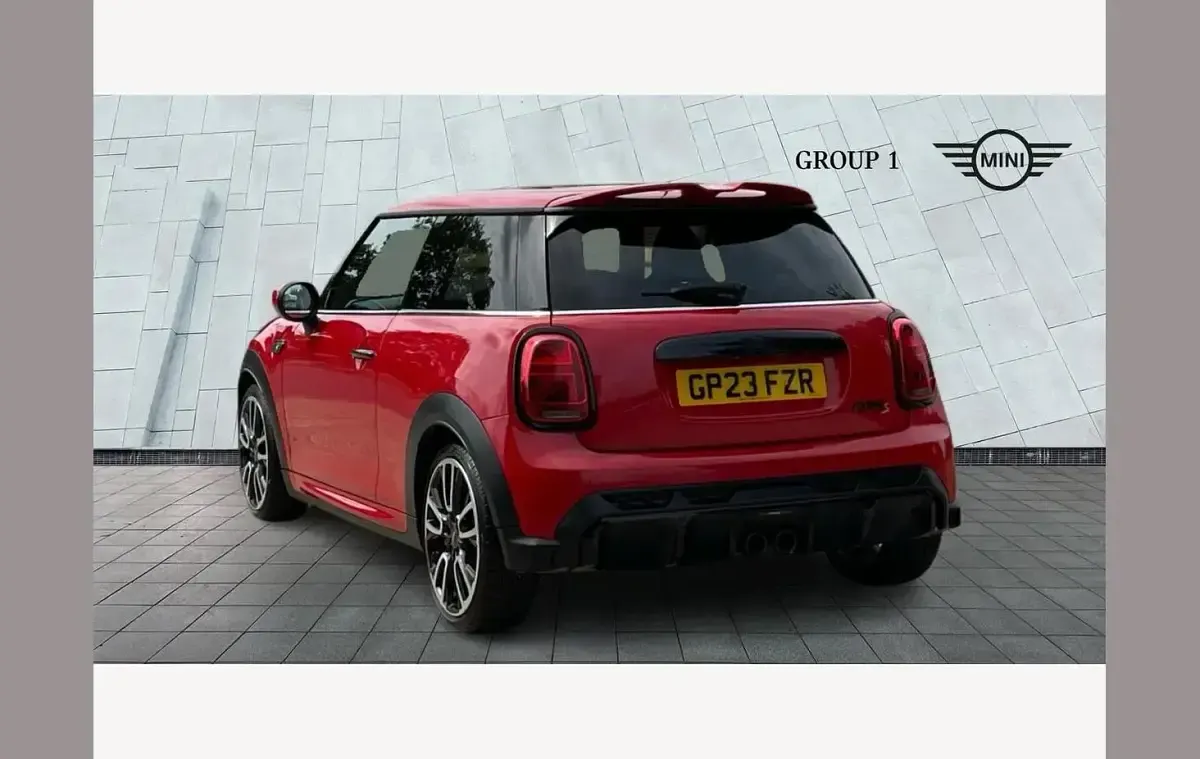Used Mini Cooper S Premium 176 HP (129 kW) 2023 Red Hatchback