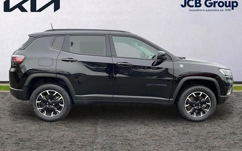 Used Jeep Compass Trailhawk 241 HP (177 kW) 2024 SUV