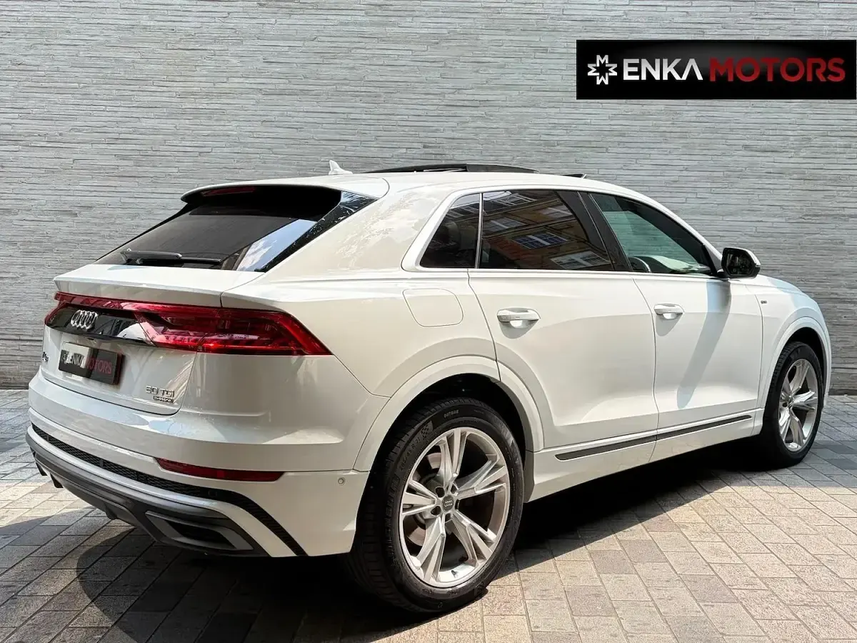 Used Audi Q8 S-Line 286 HP (210 kW) 2019 White SUV