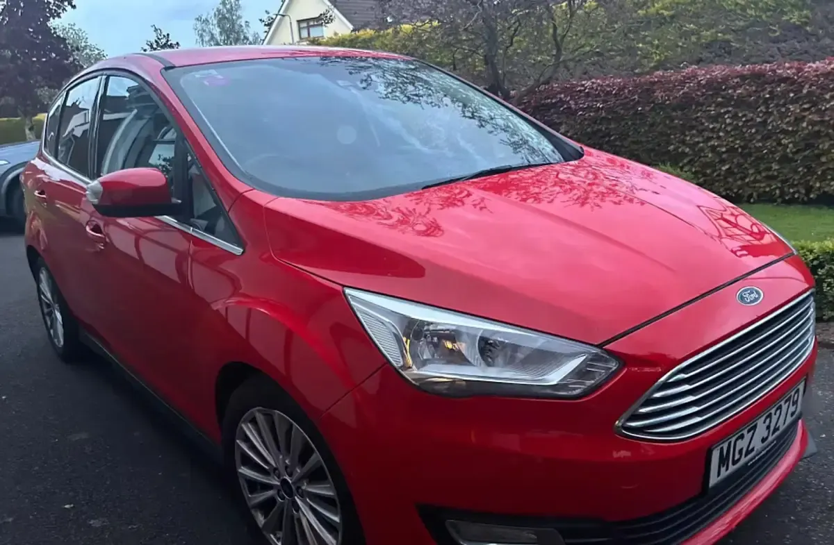 Used Ford C-MAX Titanium 101 HP (74 kW) 2019 MPV