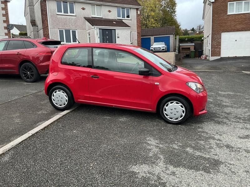 Red Used 2015 Seat Mii Hatchback | £2,500 (Good price) - Image 1/4