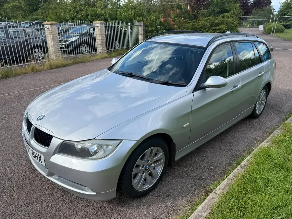 Used BMW 320 2007 Silver Estate
