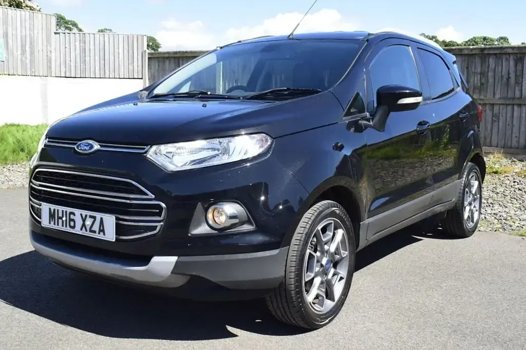 Used Ford Ecosport Titanium 95 HP (69 kW) 2016 Black SUV