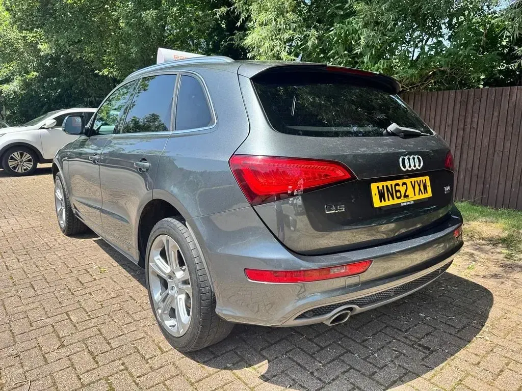 Used Audi Q5 S-line plus 177 HP (130 kW) 2012 Grey SUV