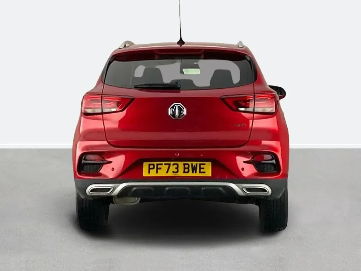 Used MG ZS Exclusive 111 HP (81 kW) 2023 Red SUV