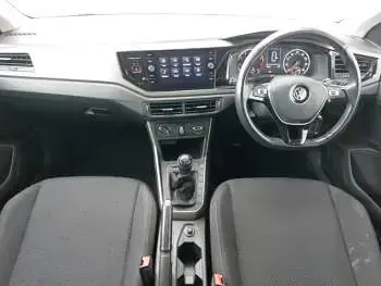 Used VW Polo SE 80 HP (58 kW) 2019 White Hatchback