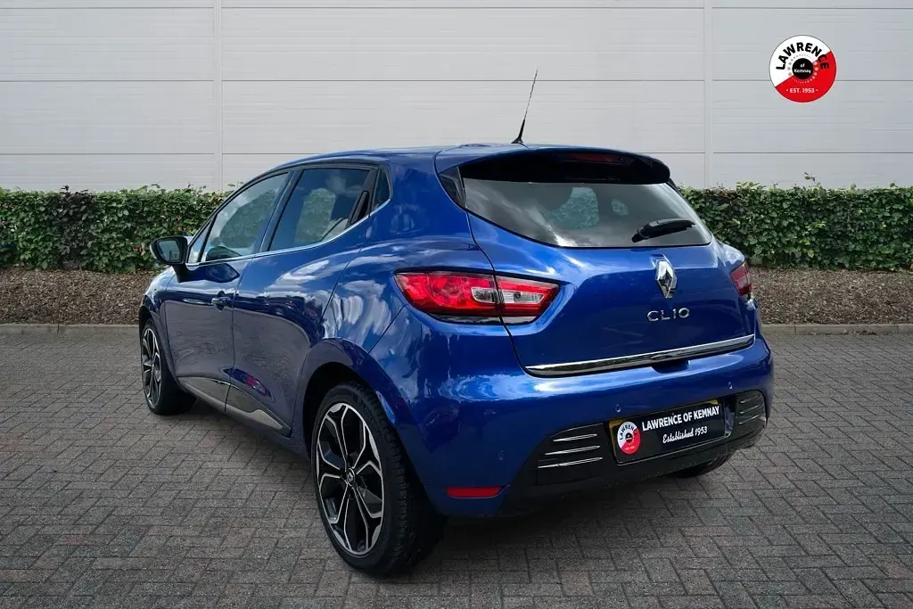 Used Renault Clio Iconic 2018 Blue Hatchback