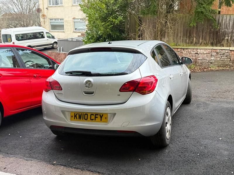 Used Vauxhall Astra 2010 Silver Hatchback
