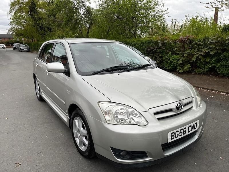 Used Toyota Corolla 2006 Silver Hatchback