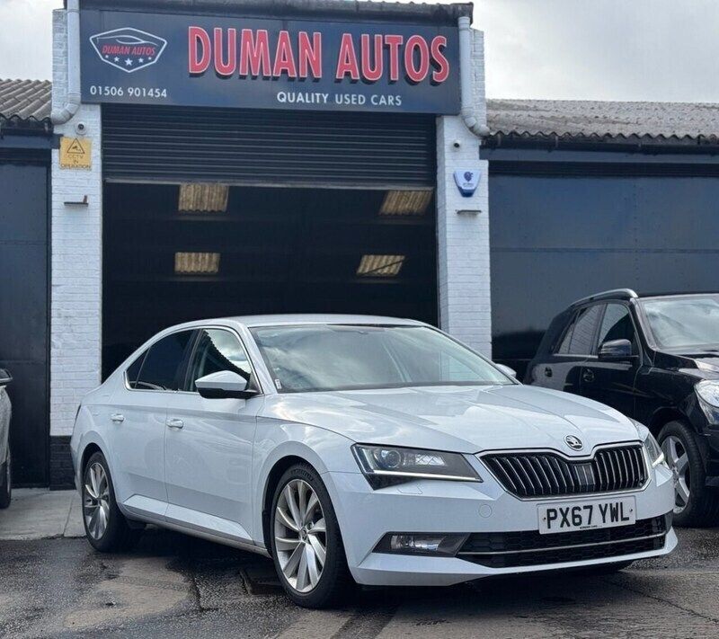 White Used 2017 Skoda Superb SE L Executive Hatchback | £11,995 (Fair price) - Image 1/4