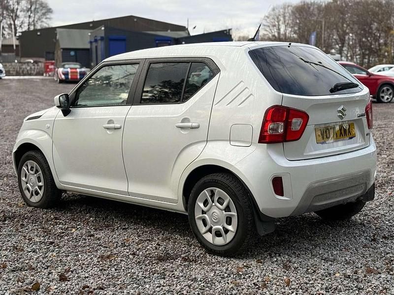 Used Suzuki Ignis SZ3 83 HP (61 kW) 2021 White Hatchback