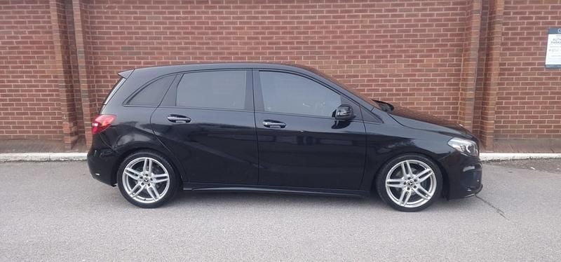 Used Mercedes B200 AMG Line Premium Plus 2017 Black MPV