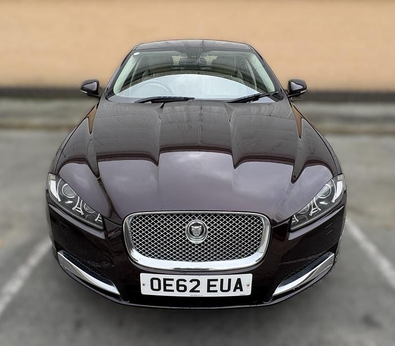 Used Jaguar XF Premium Luxury 240 HP (176 kW) 2012 Red Sedan