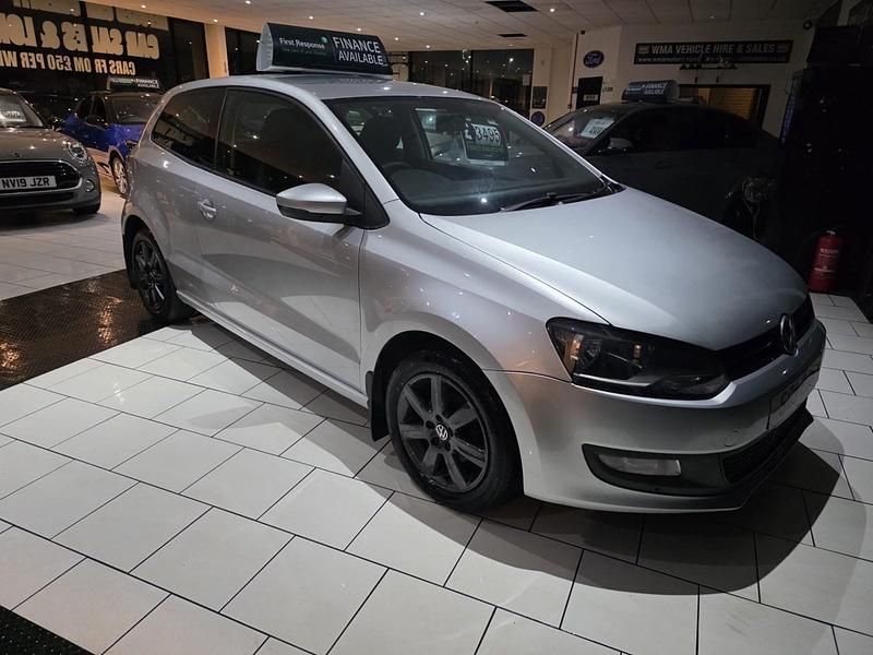 Used VW Polo Match 60 HP (44 kW) 2011 Silver Hatchback