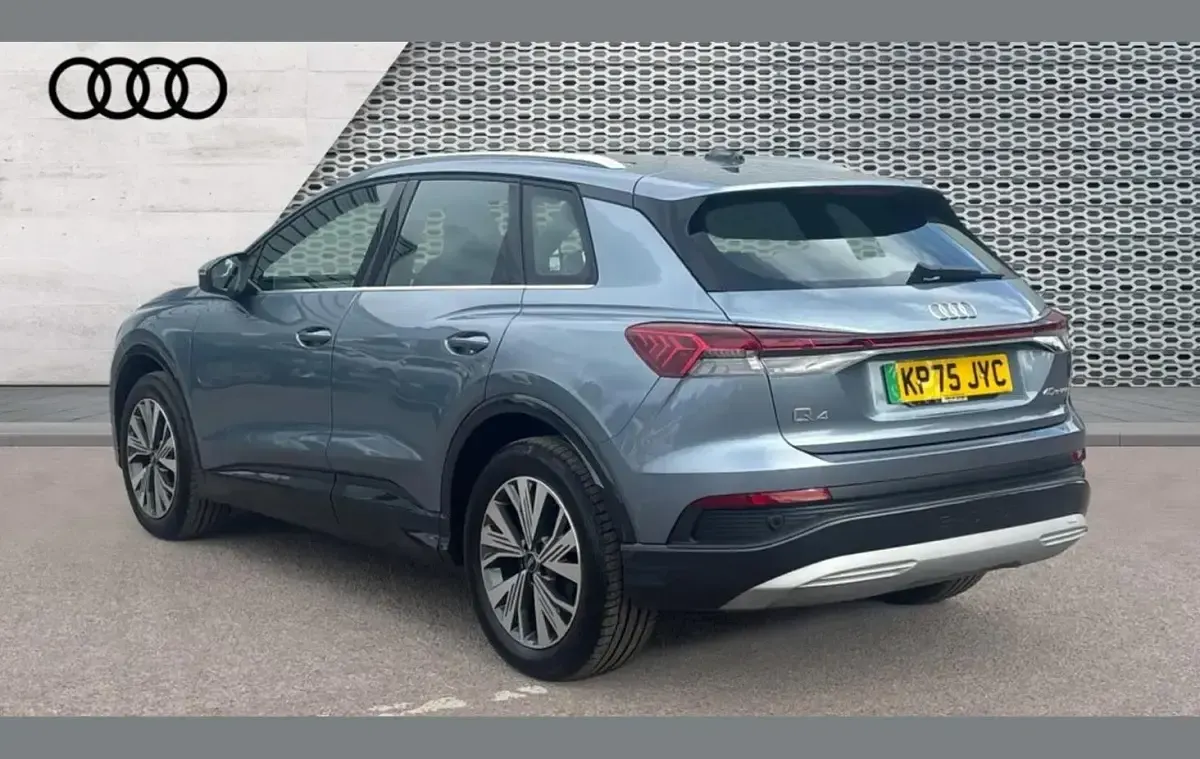 Used Audi Q4 e-tron Sport 150 kW (204 HP) 2025 Blue SUV